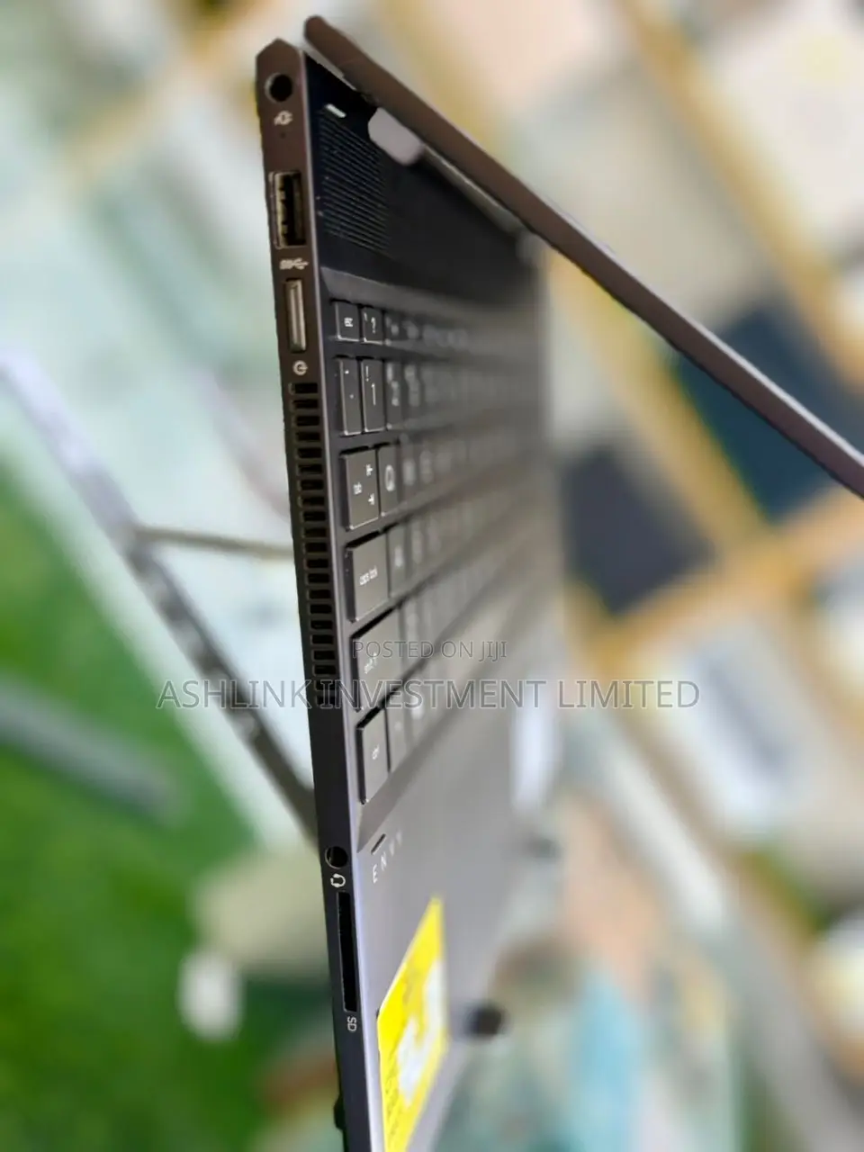 Laptop HP Envy 15 8GB AMD Ryzen 5 SSD 256GB
