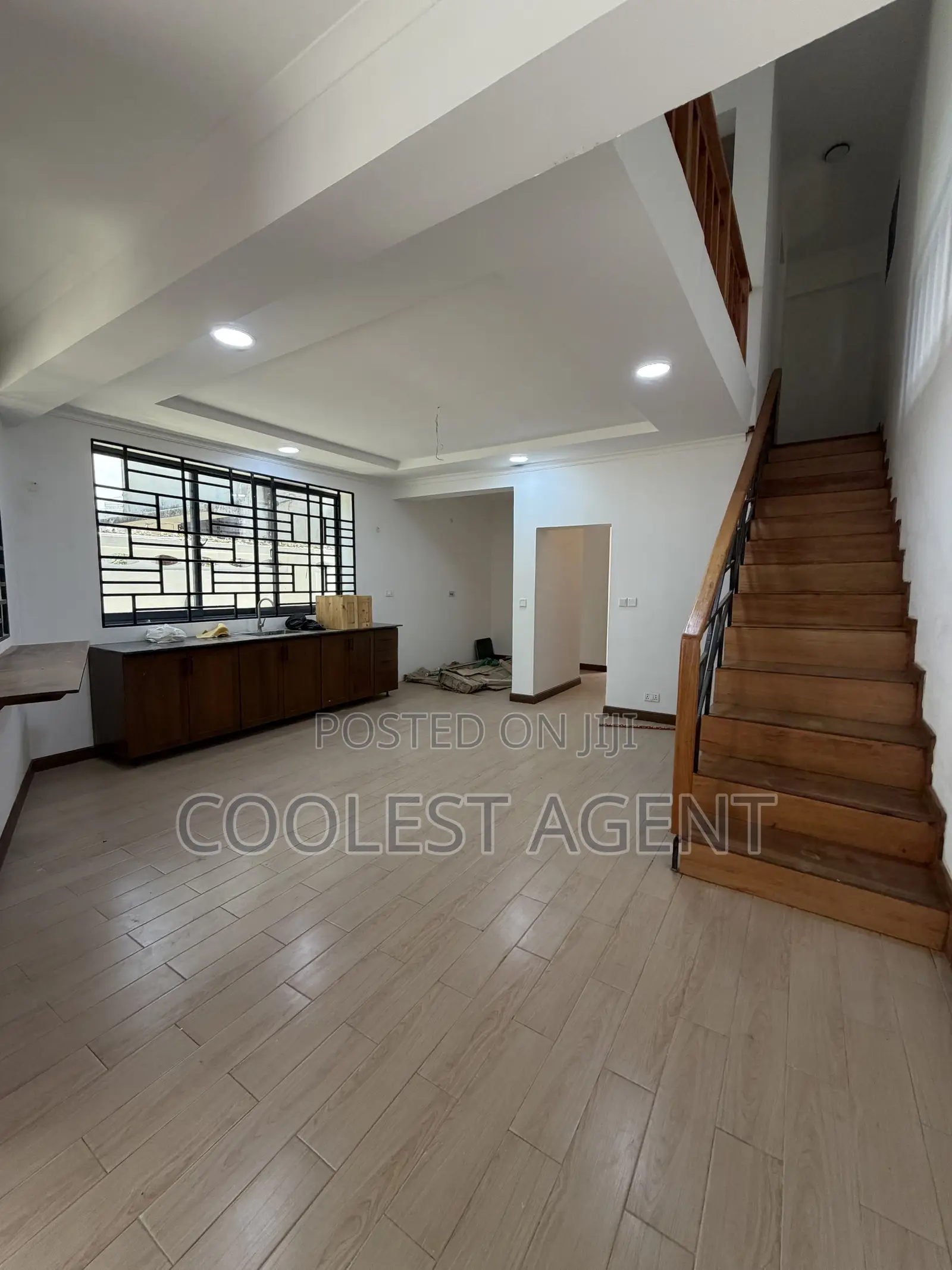 3bdrm Duplex in Coolest Estate, Msasani for rent