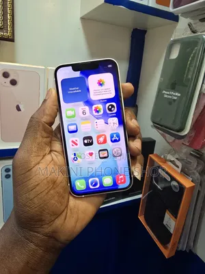 New Apple iPhone 13 128 GB Black