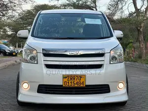 Toyota Noah 2008 White