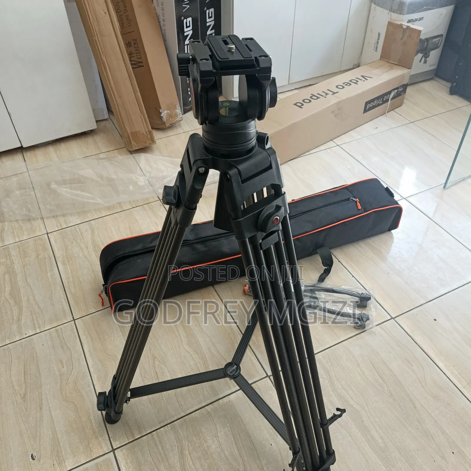 Heavy Duty Tripod Stend