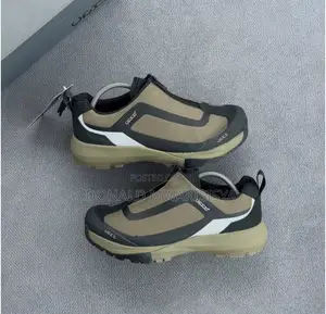Uqxx Performance Sneaker - Zipper Design