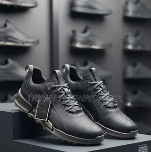 Ecco Premium Leather Sneaker - Original