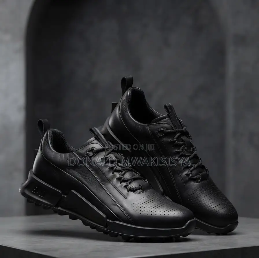 Ecco Premium Leather Sneaker - Original
