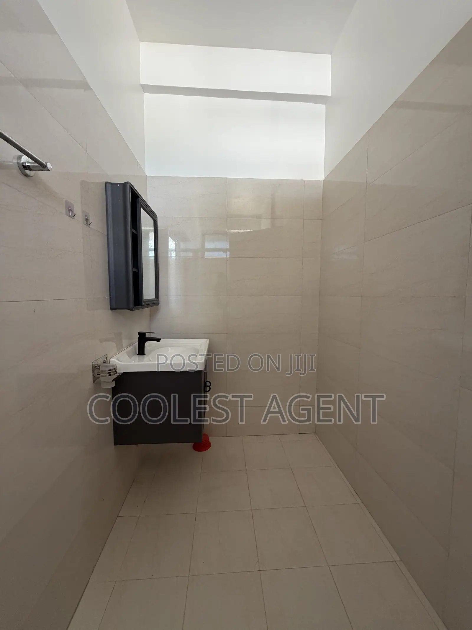Furnished 2bdrm Apartment in Coolest Estate, Oyster Bay for rent