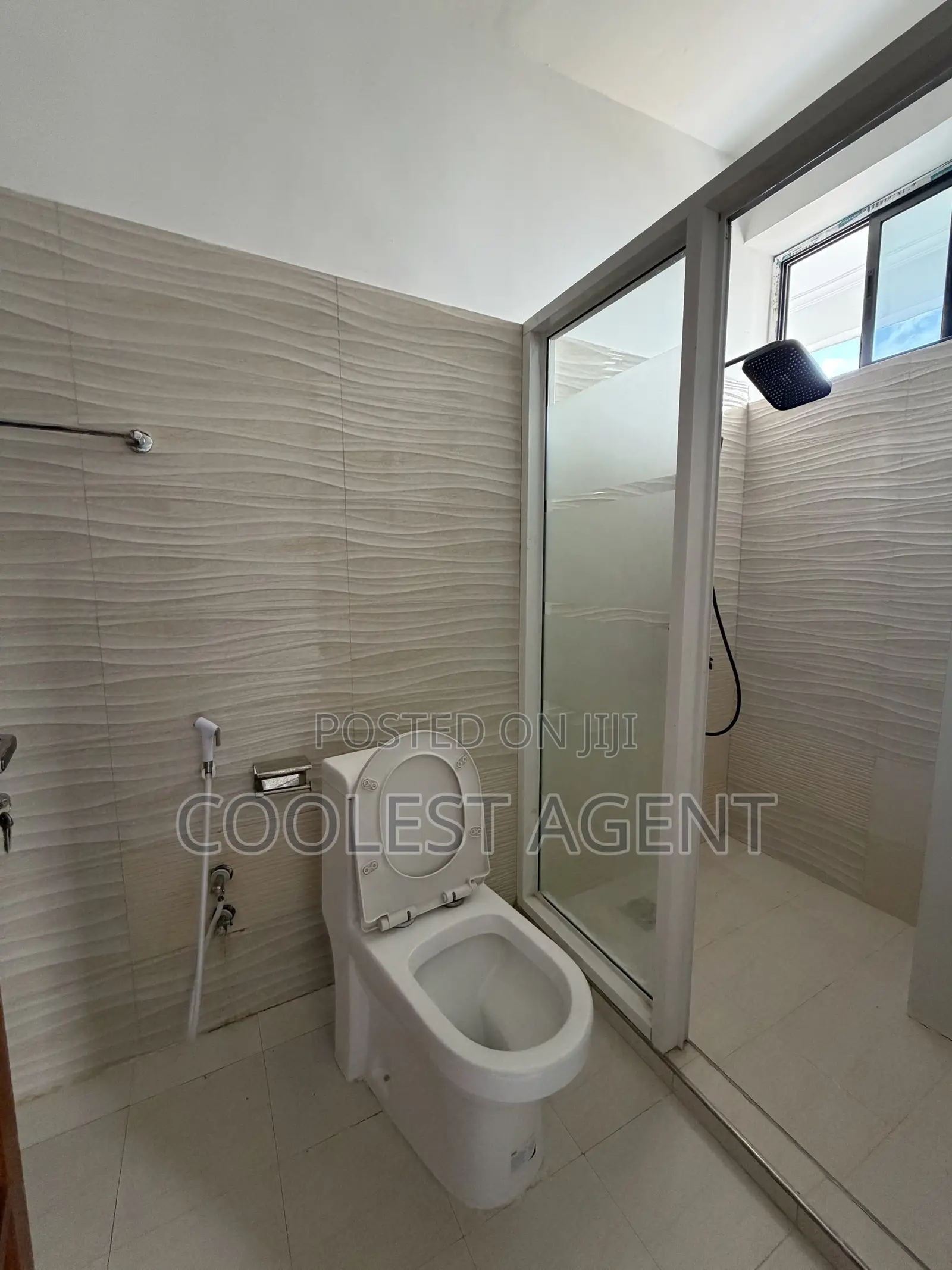 Furnished 2bdrm Apartment in Coolest Estate, Oyster Bay for rent