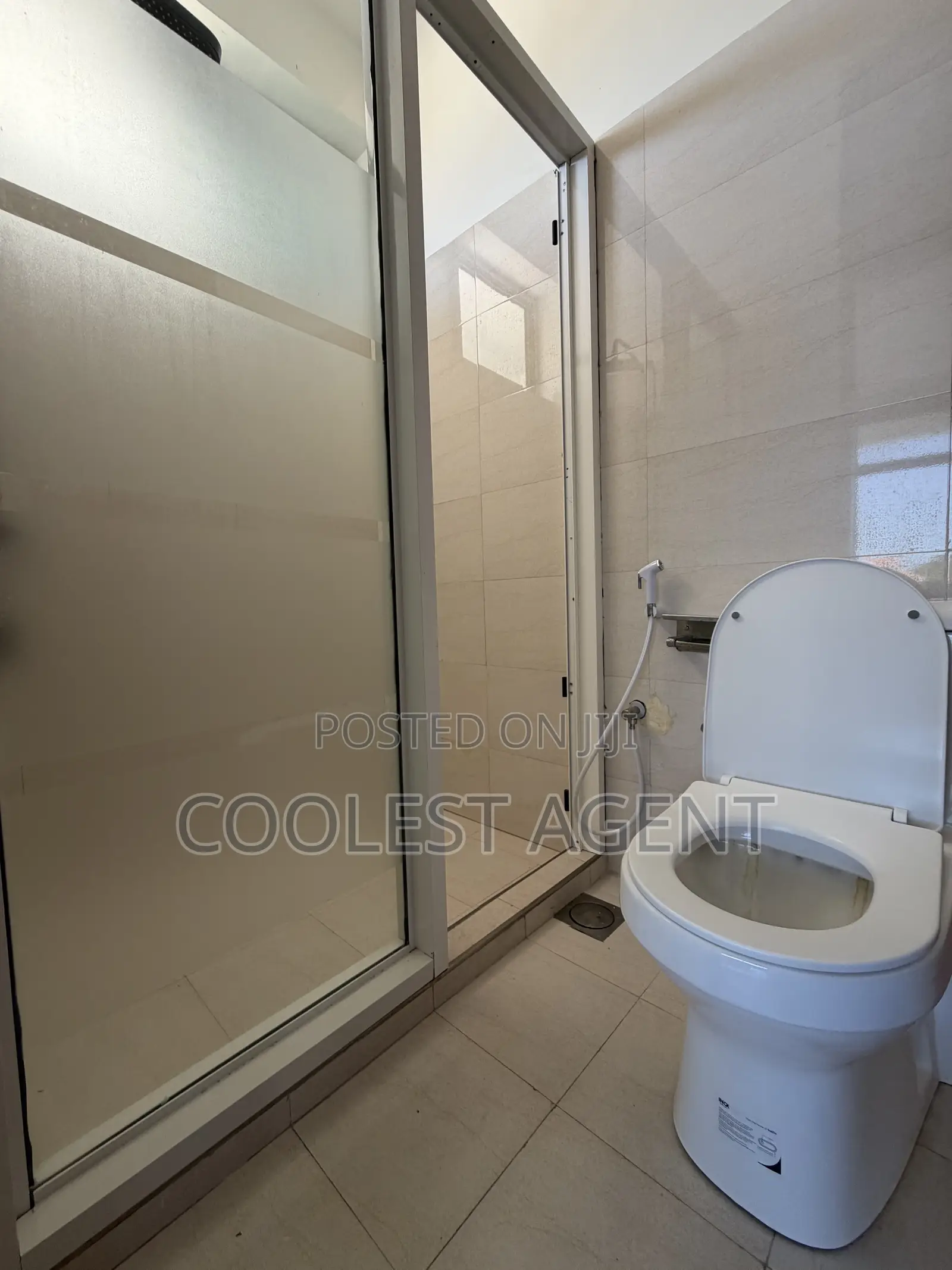 Furnished 2bdrm Apartment in Coolest Estate, Oyster Bay for rent