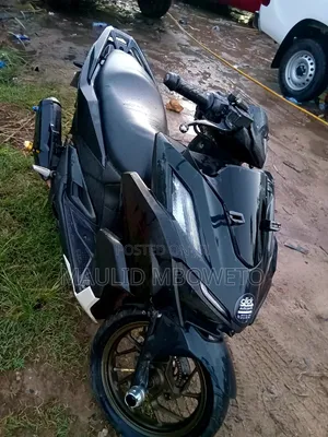 Honda Vario 2024 Black