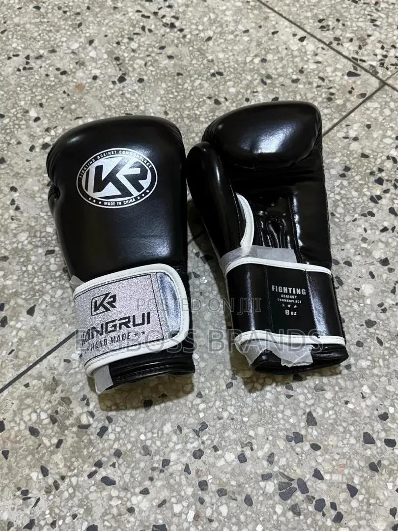 Kangrui 12oz Hand Made Red Boxing Gloves