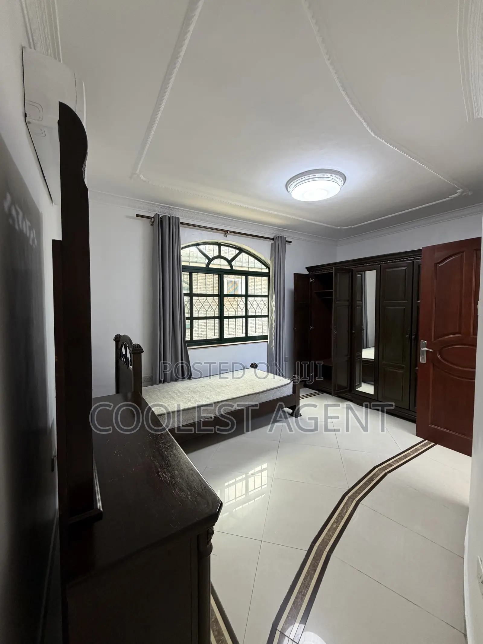 Furnished 5bdrm Villa in Coolest Estate, Oyster Bay for rent