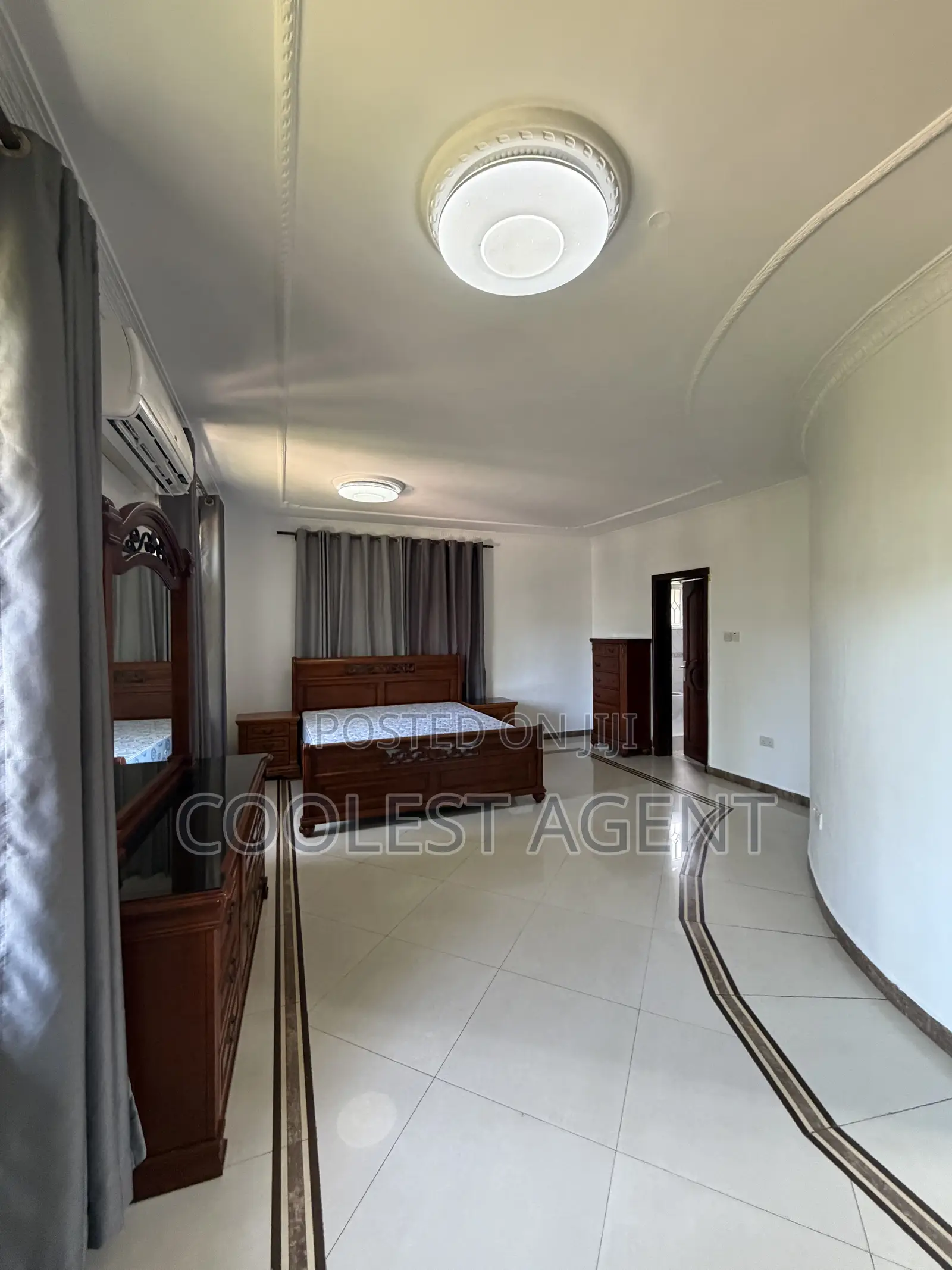 Furnished 5bdrm Villa in Coolest Estate, Oyster Bay for rent