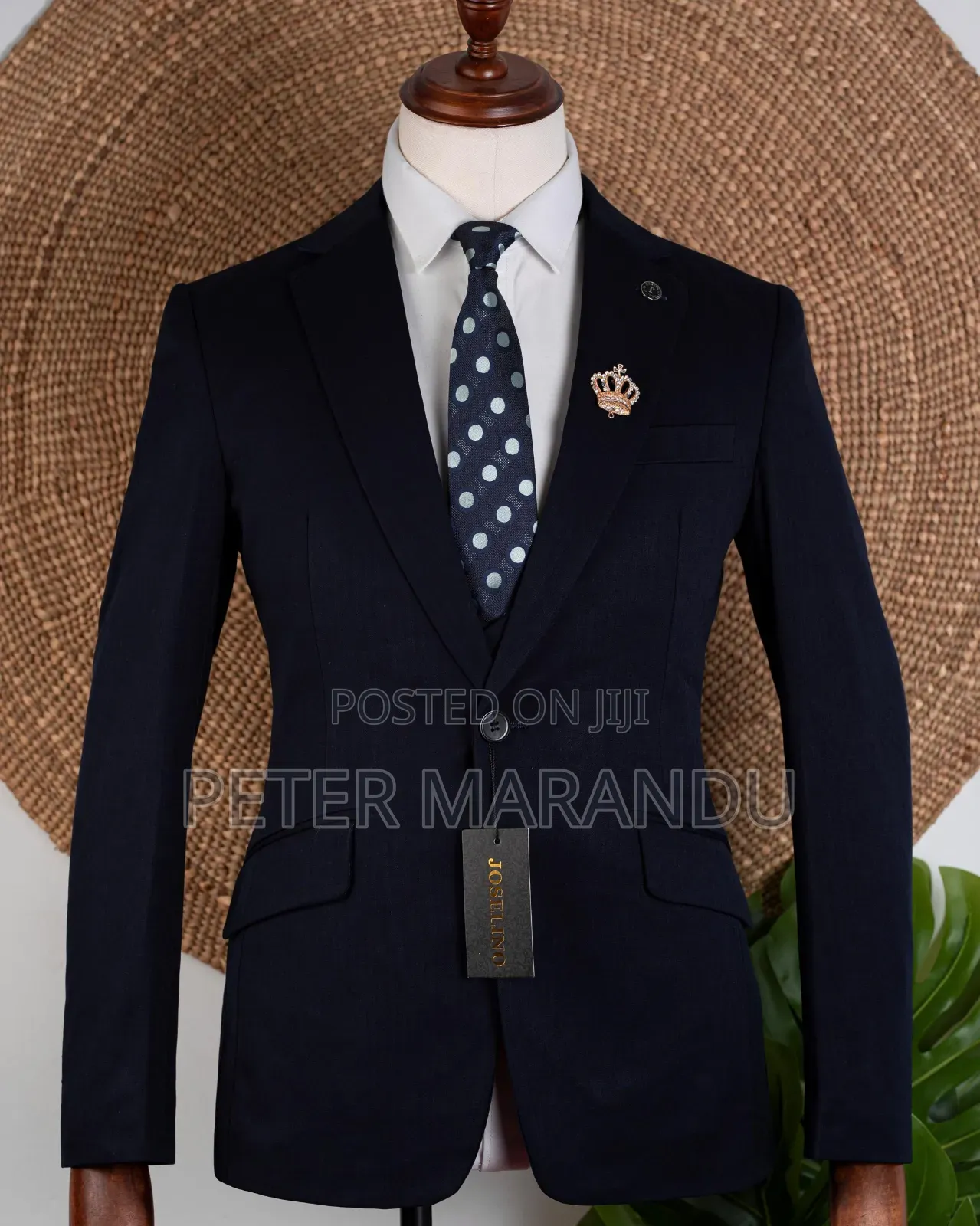 Seti Kamili Ya Vipande Vitatu (3-Piece Suit)