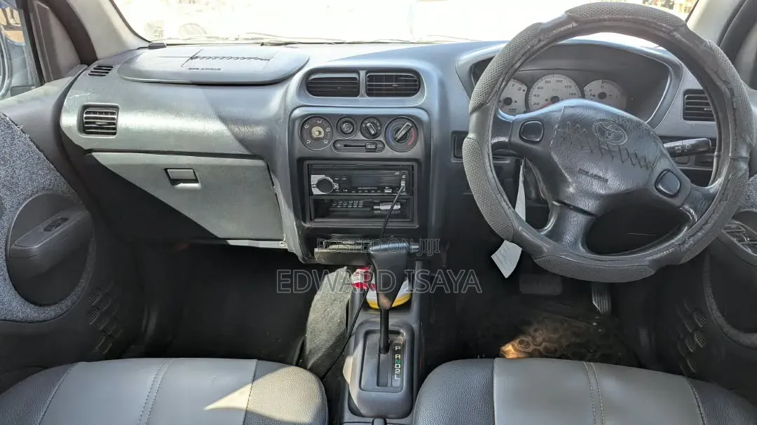 Toyota Cami 2005 Black