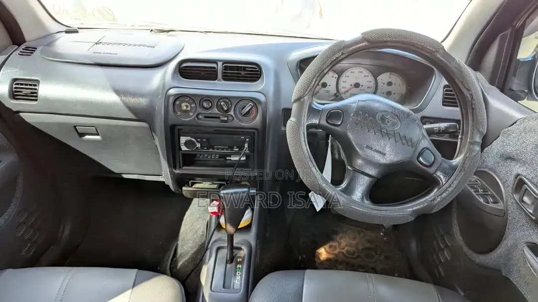 Toyota Cami 2005 Black