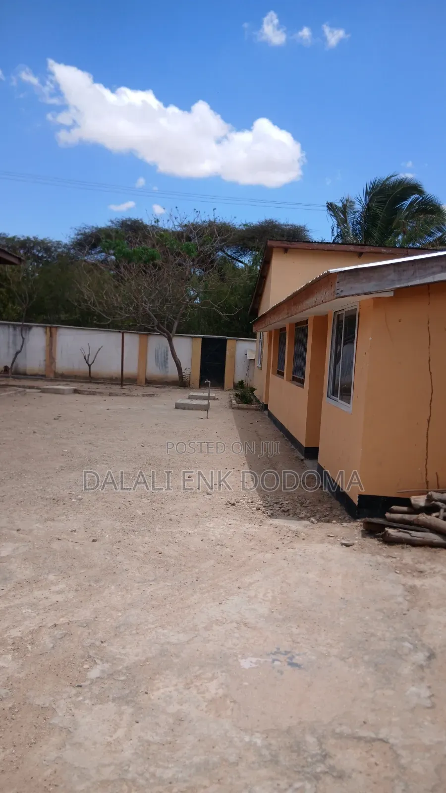 7bdrm House in Area  D, Mipingo for rent