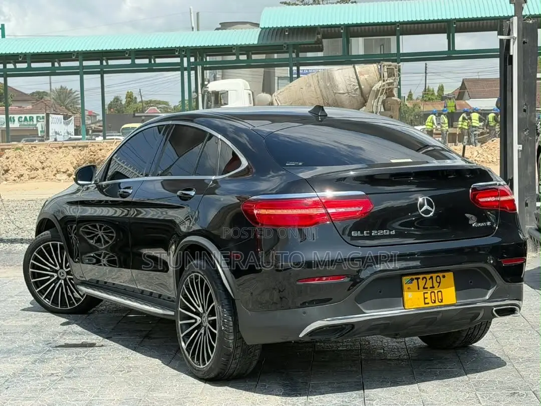 Mercedes-Benz GLC-Class 2016 Black