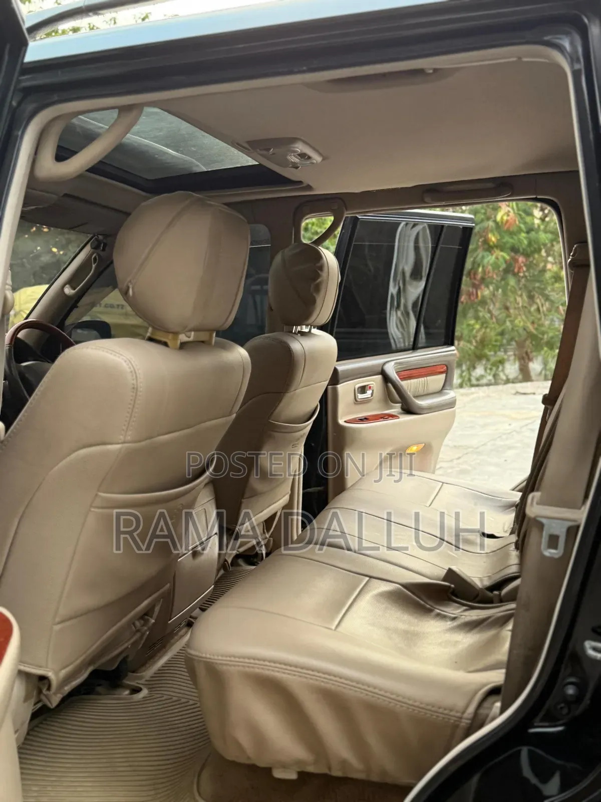 Toyota Land Cruiser Cygnus 4.7 2007 Black
