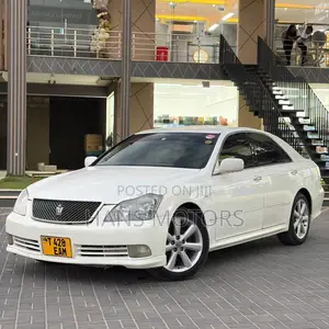 Toyota Crown 2006 White