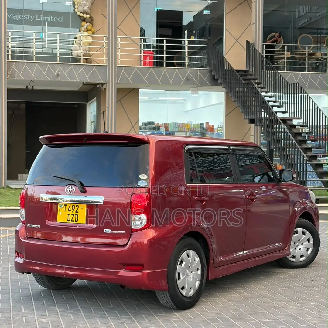 Toyota Corolla Rumion 2008 Burgundy