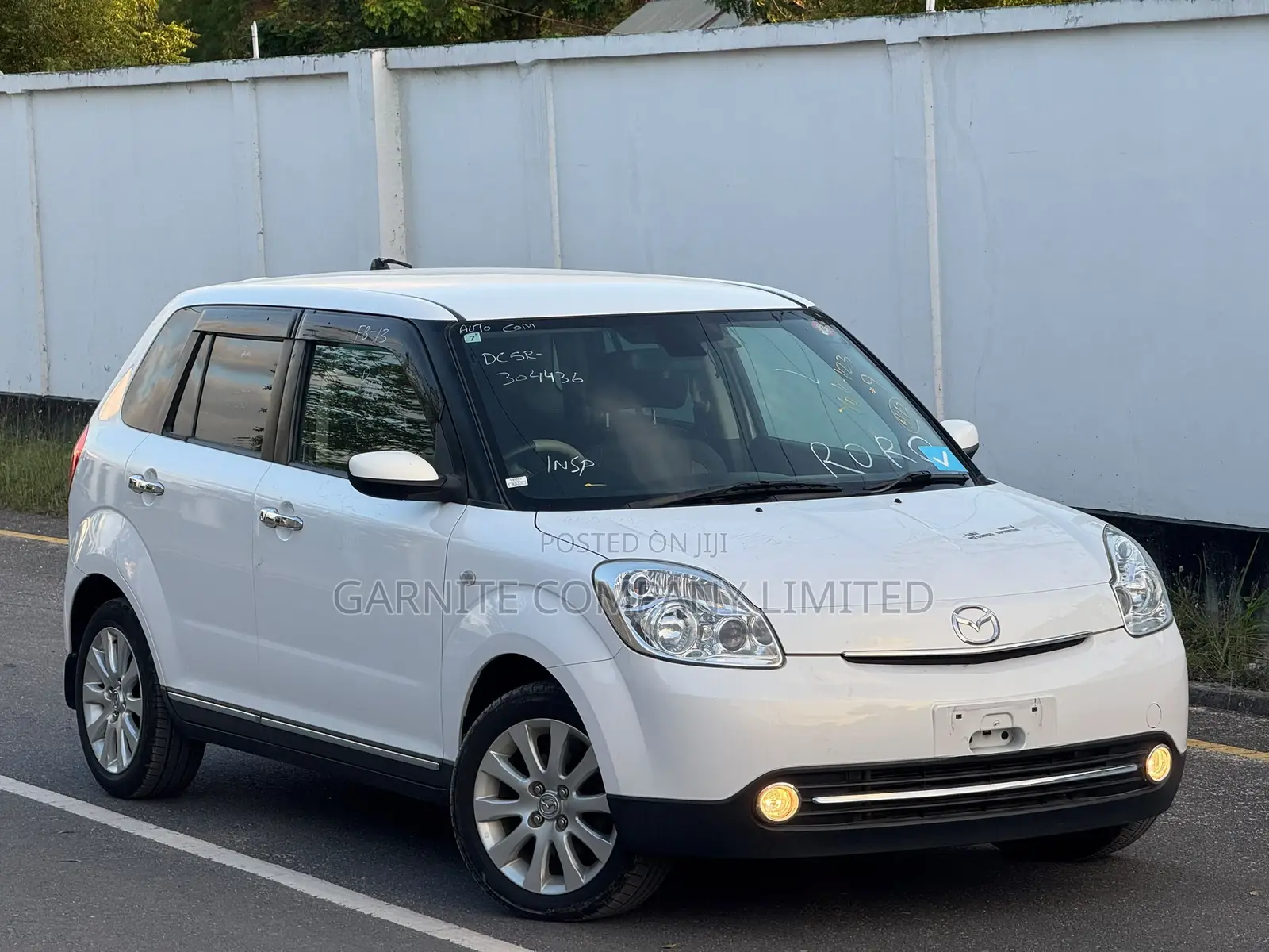 Mazda Verisa 2010 White