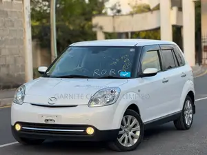 Mazda Verisa 2010 White