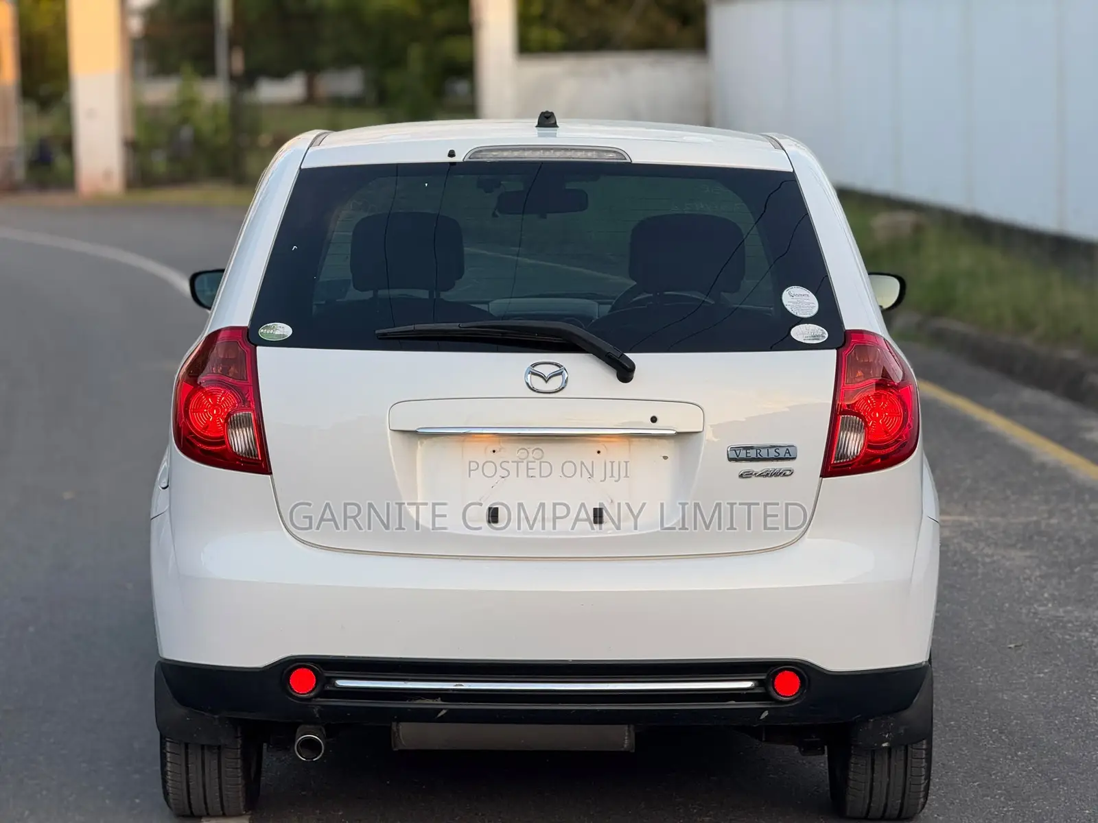 Mazda Verisa 2010 White