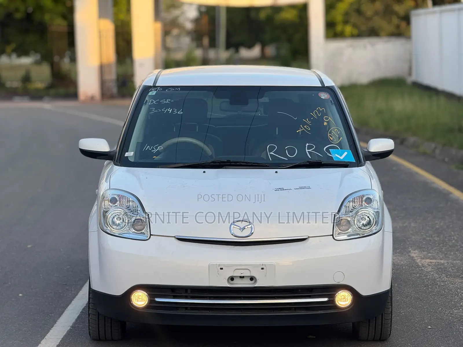 Mazda Verisa 2010 White
