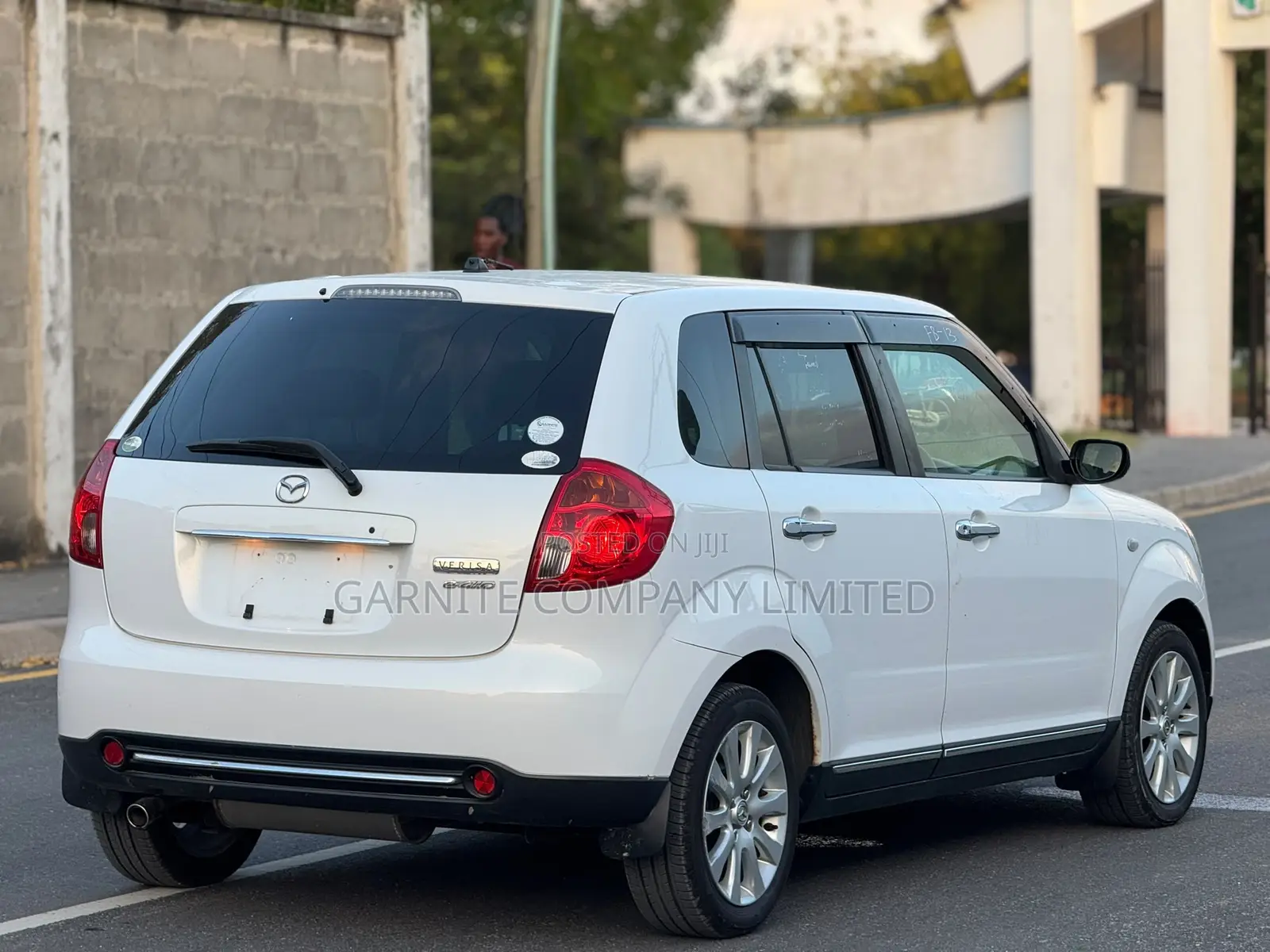 Mazda Verisa 2010 White