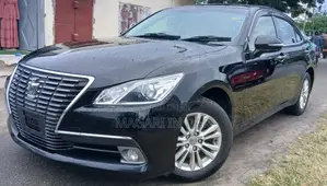 Toyota Crown 2014 Black