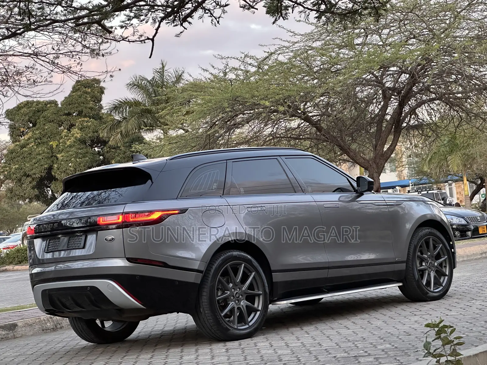 Land Rover Range Rover Velar 2021 Gray