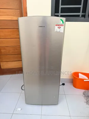 Friji Hisense Liter 177