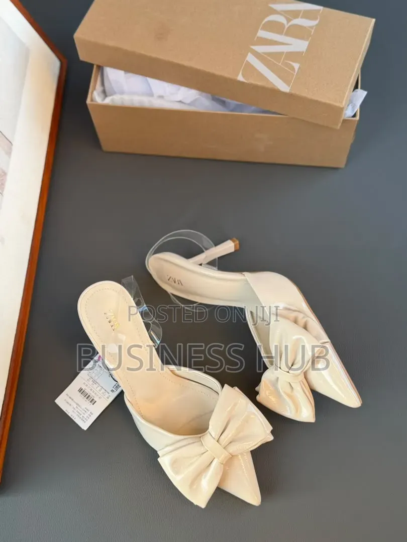 Original Moccasin Size 39 40