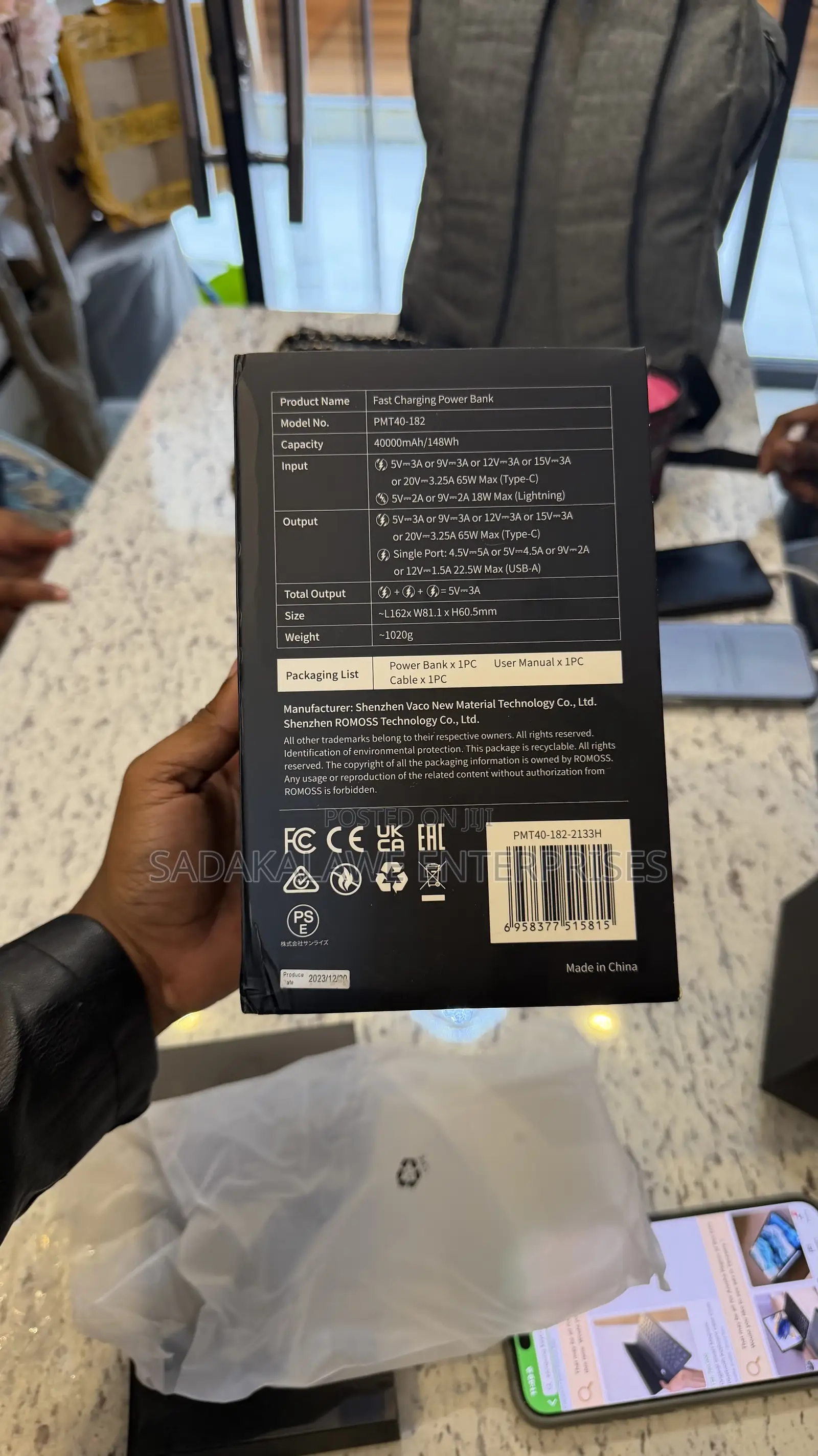 OMOSS 40000mAh 65W Fast Charging Power Bank (PMT40-182) – Brand New