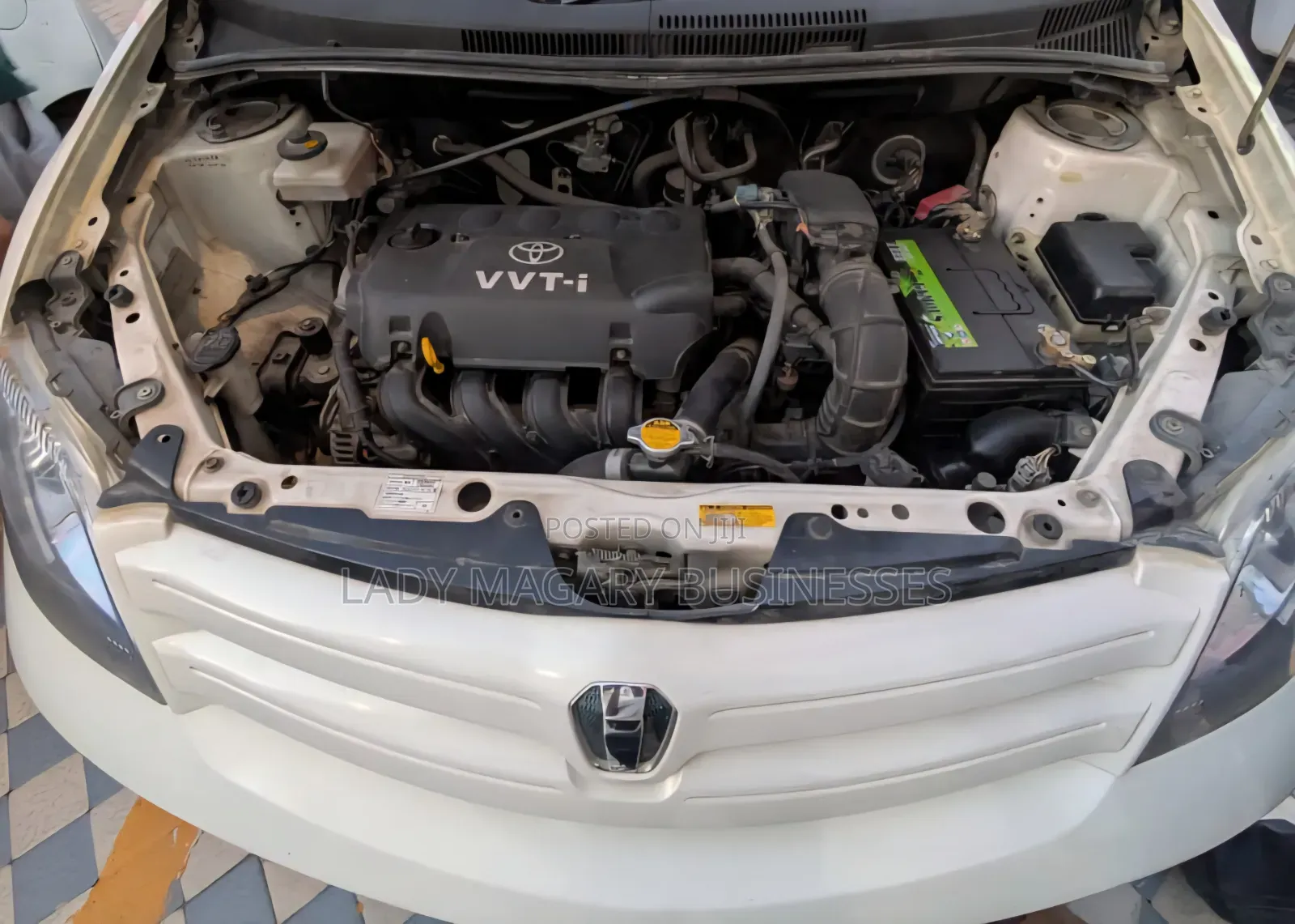 Toyota IST 2004 White