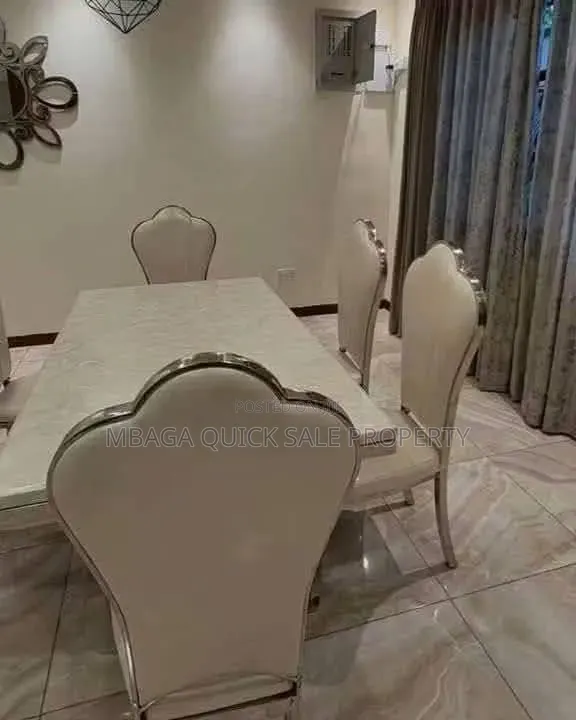 Furnished 3bdrm Villa in Ada Estate for rent