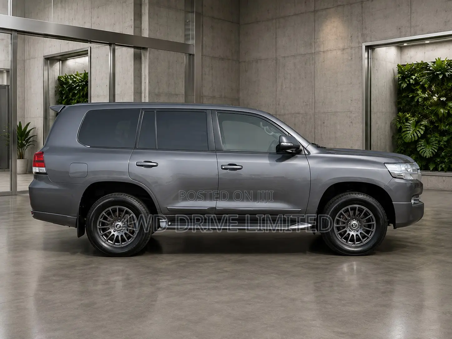 Toyota Land Cruiser 4.5 V8 VXR 2019 Gray