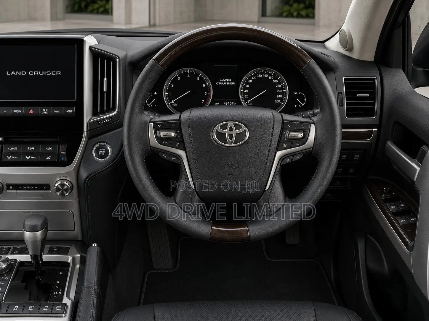 Toyota Land Cruiser 4.5 V8 VXR 2019 Gray
