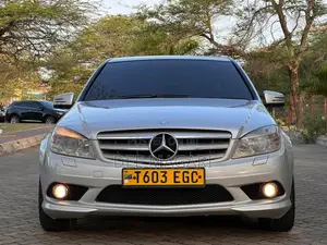 Mercedes-Benz C250 2009 Silver