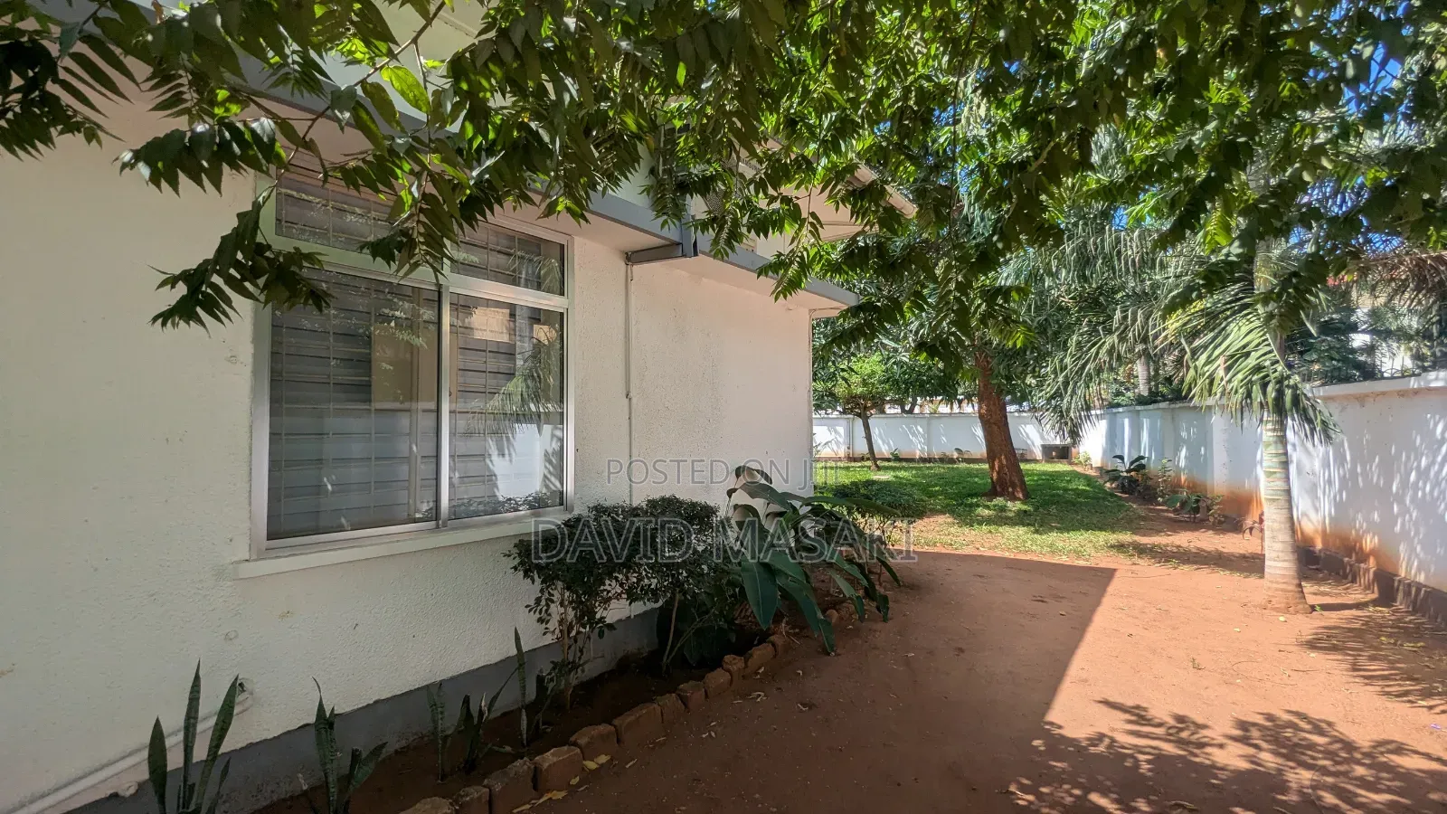 9bdrm House in Office House, Masaki for rent