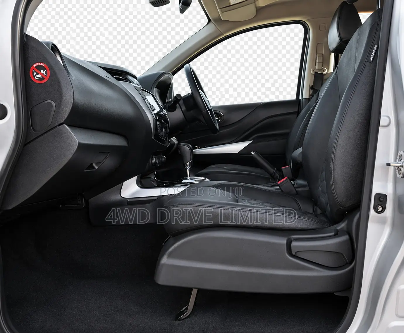 Nissan Navara 2025 Silver