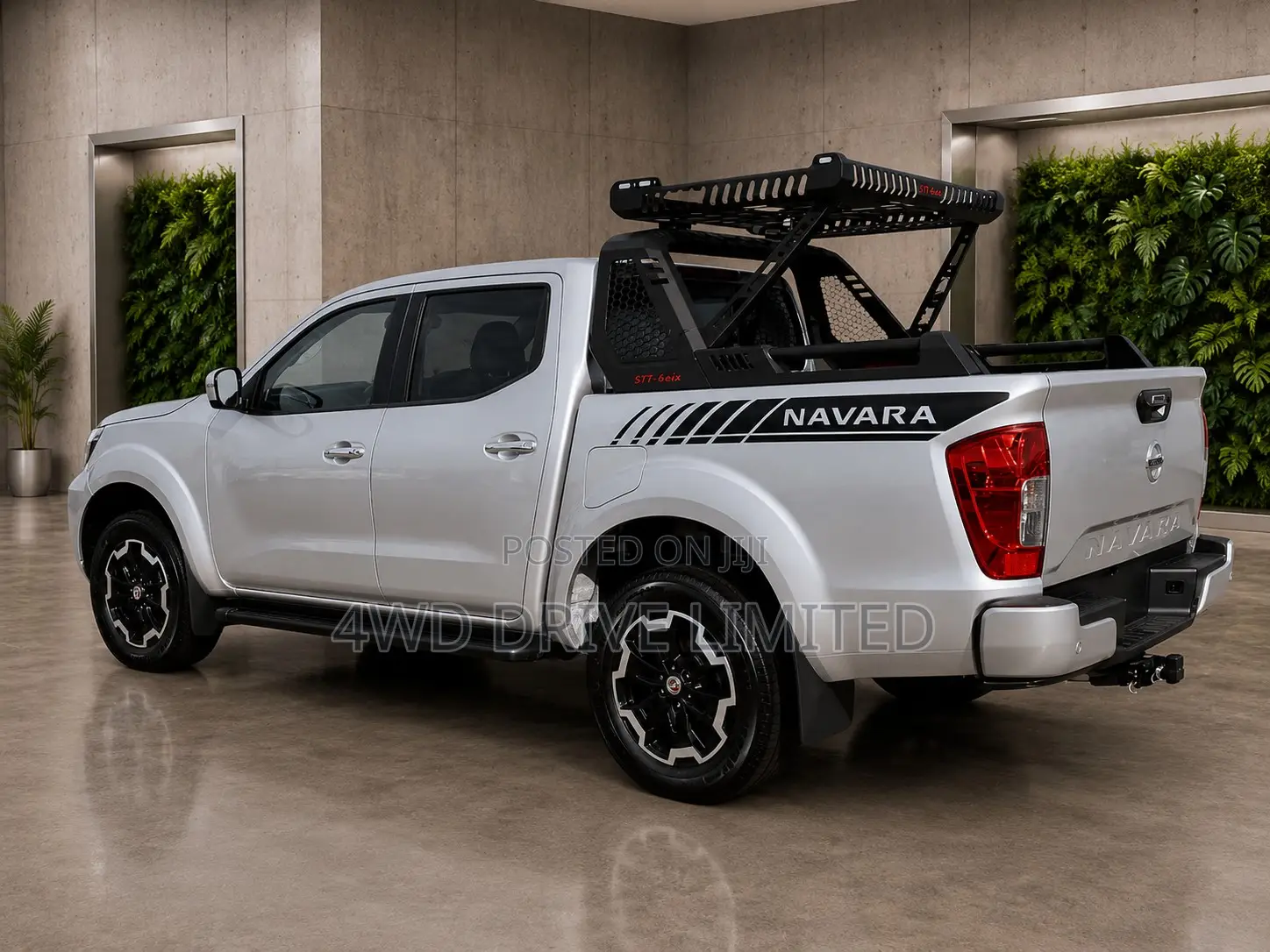 Nissan Navara 2025 Silver