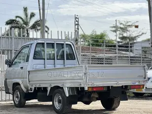 Toyota TownAce 2003 Silver