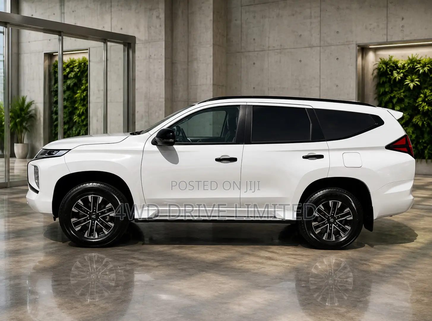 Mitsubishi Pajero Sport GLX 2021 Silver