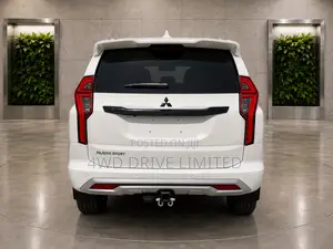 Mitsubishi Pajero Sport GLX 2021 Silver