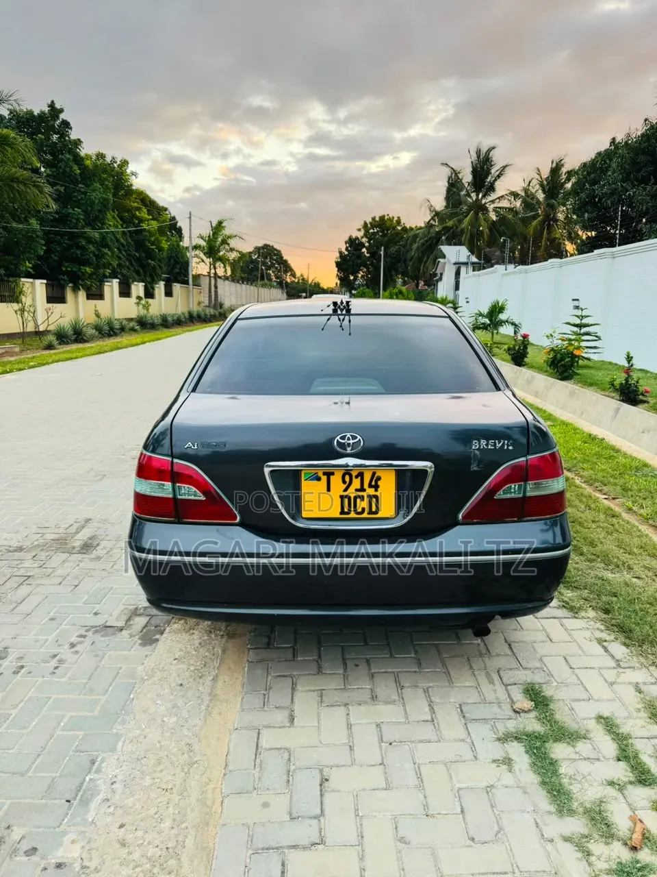 Toyota Brevis 2004 Blue