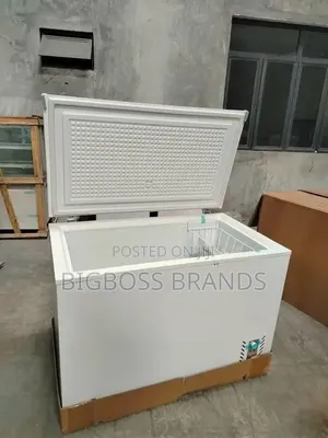 Three Rivers Freezer 300 Liters