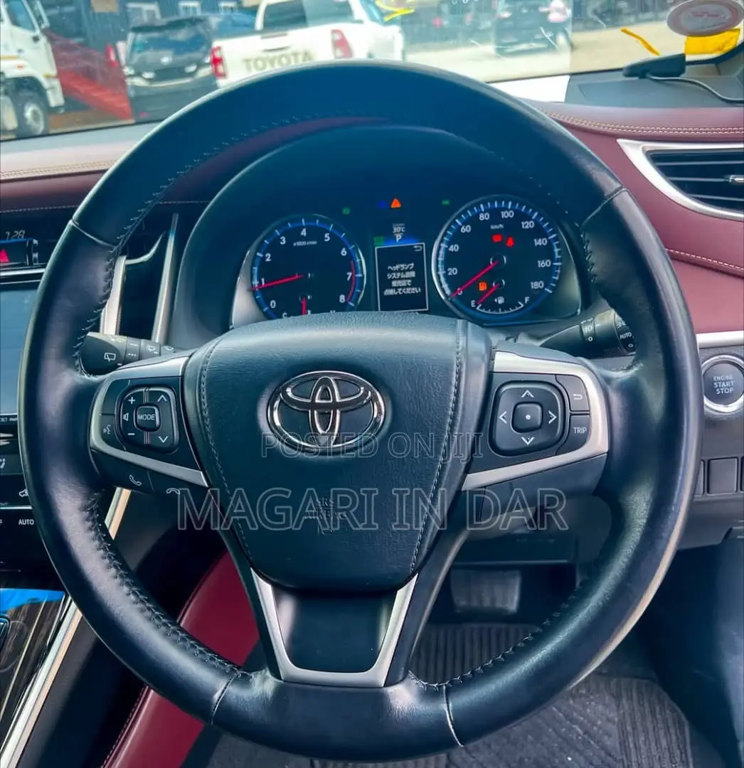 Toyota Harrier 2016 Black