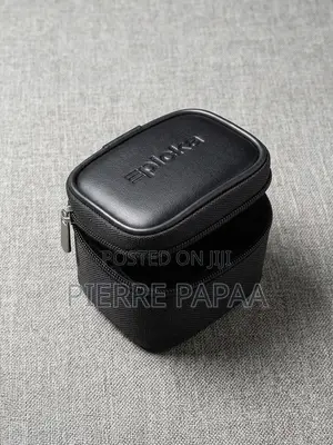 EPICKA Universal Travel Adapter (3 USB-C + 2 USB-A)