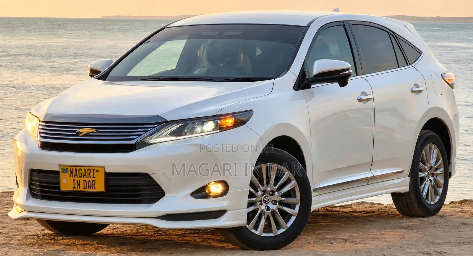 Toyota Harrier 2014 White