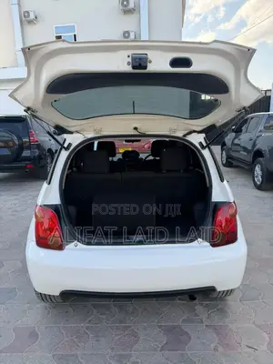 Toyota IST 2004 White